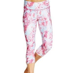 NWOT Calia by Carrie Underwood tights